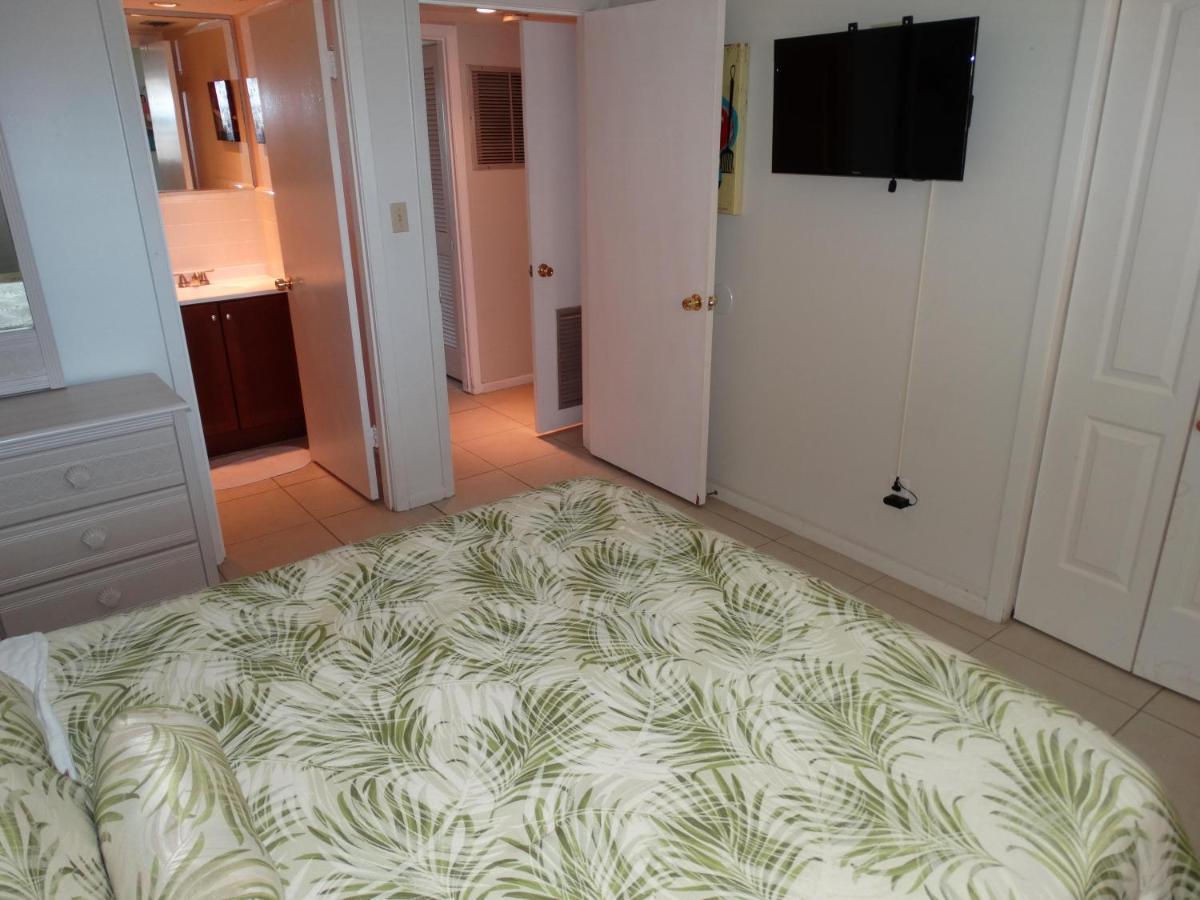 Spanish Main Unit 4- Direct Oceanfront Condo! Cocoa Beach Kültér fotó